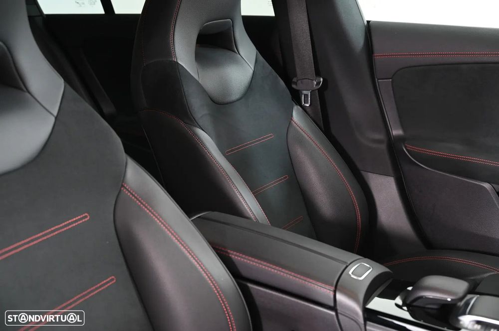 Mercedes-Benz CLA 180 - 25