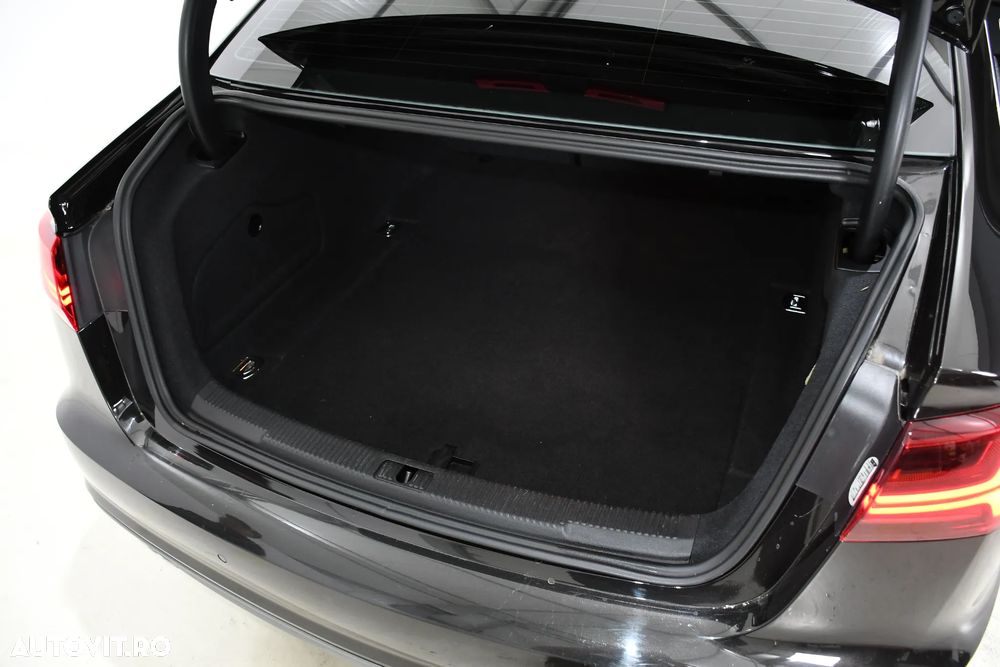 Audi A6 Limuzina 2.0 TDI Ultra S tronic - 38