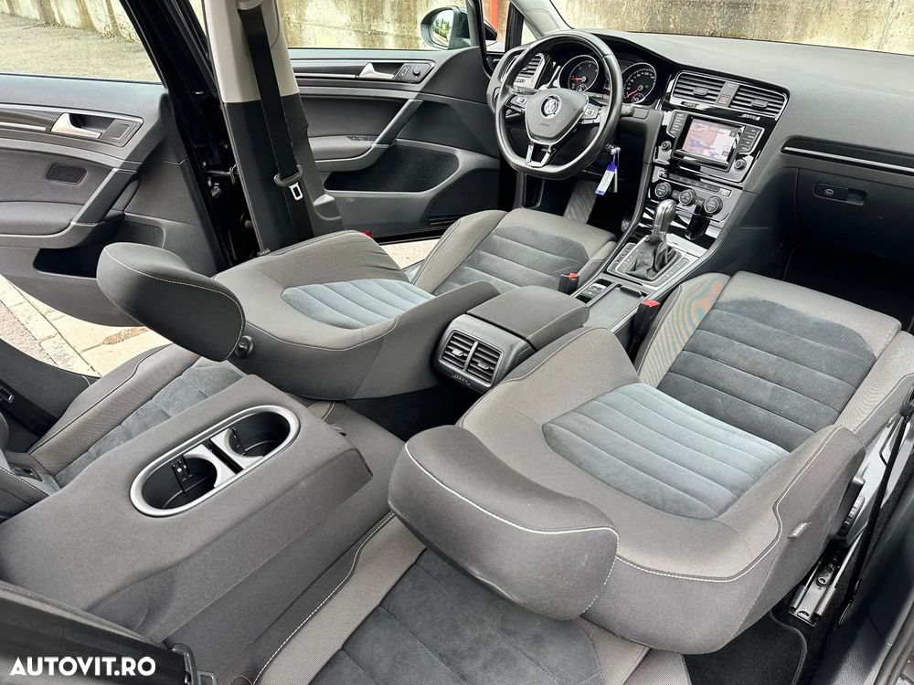 Volkswagen Golf 1.6 BlueTDI DSG Comfortline - 8