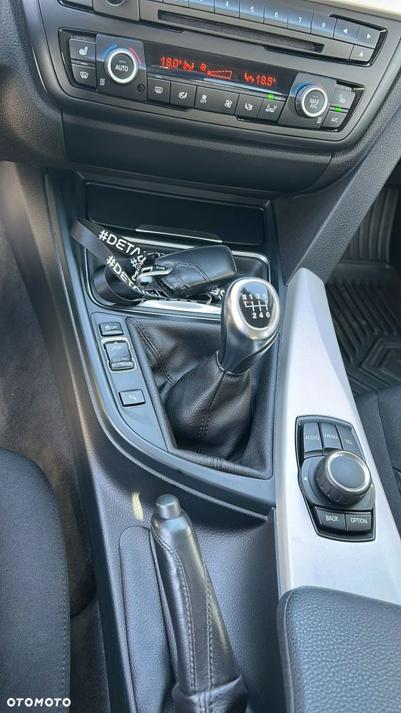 BMW Seria 3 316d EU6 - 15