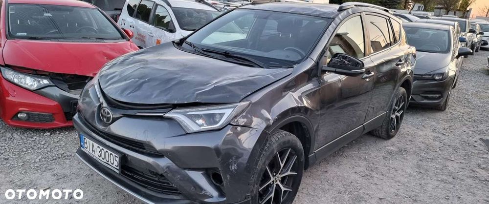 Toyota RAV4 - 2