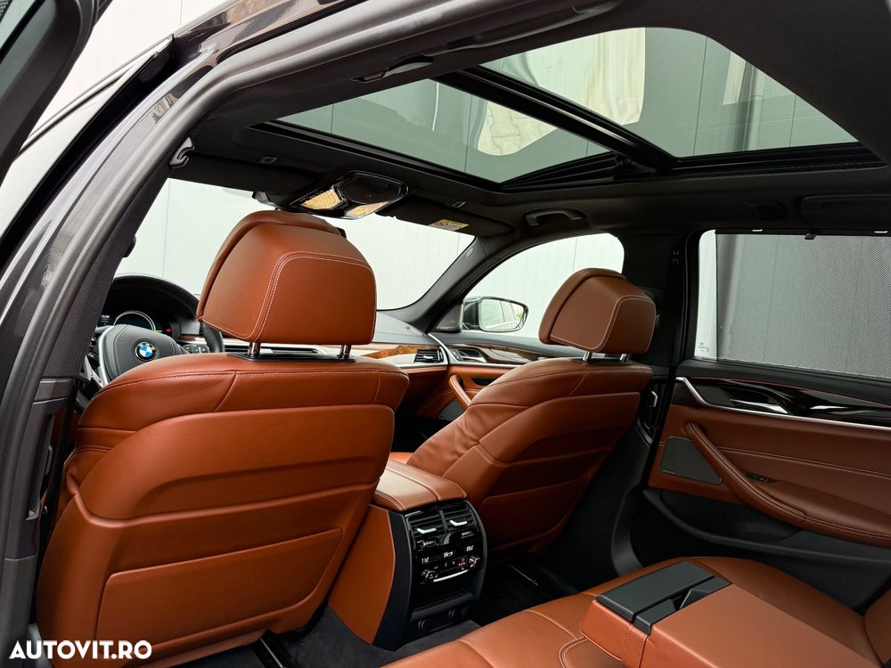 BMW Seria 5 520d Touring Aut. Luxury Line - 8