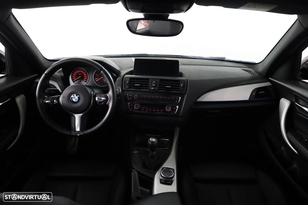 BMW 120 d xDrive Pack M - 11