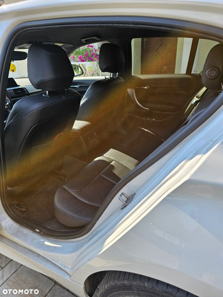 BMW Seria 1 118i M Sport - 8