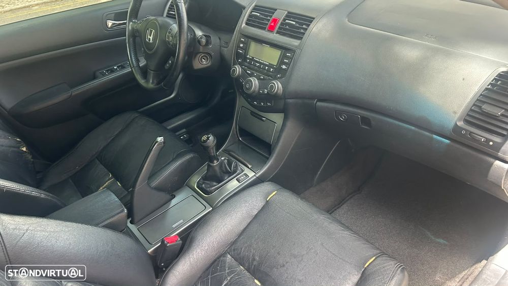Honda Accord Tourer 2.2 i-CTDi Executive - 8