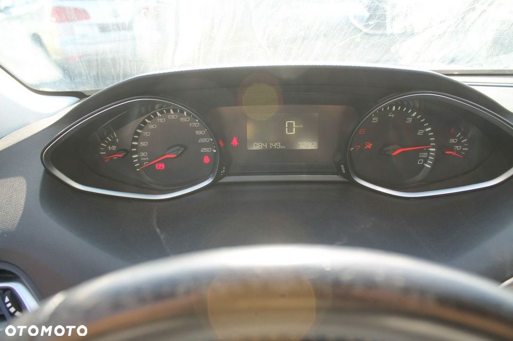 Peugeot 308 - 18