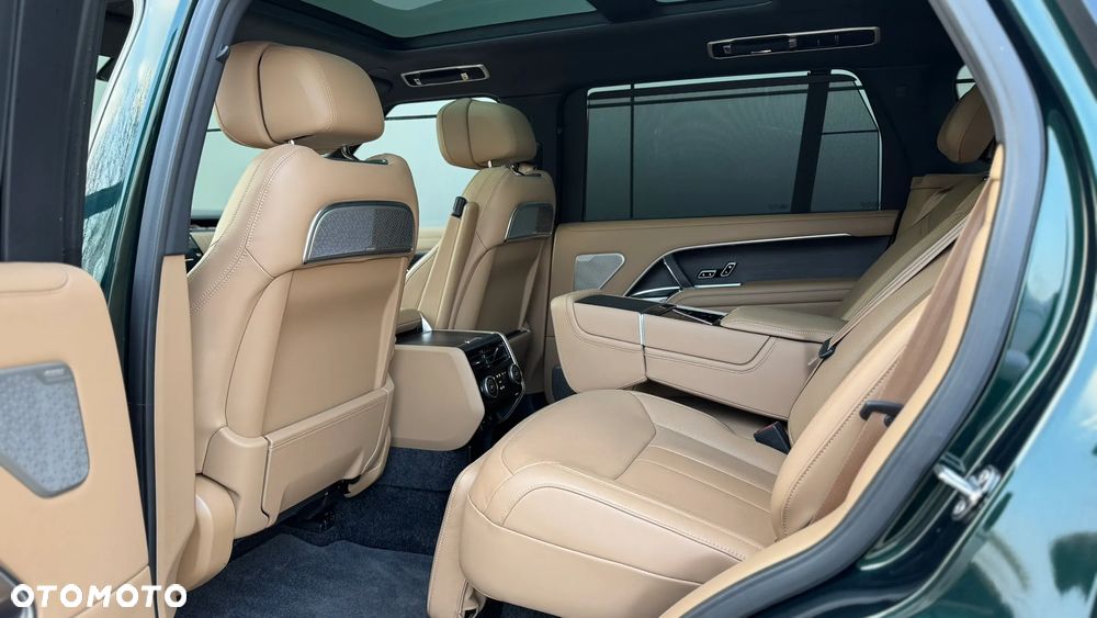 Land Rover Range Rover 4.4 V8 P535 LWB Autobiography - 9