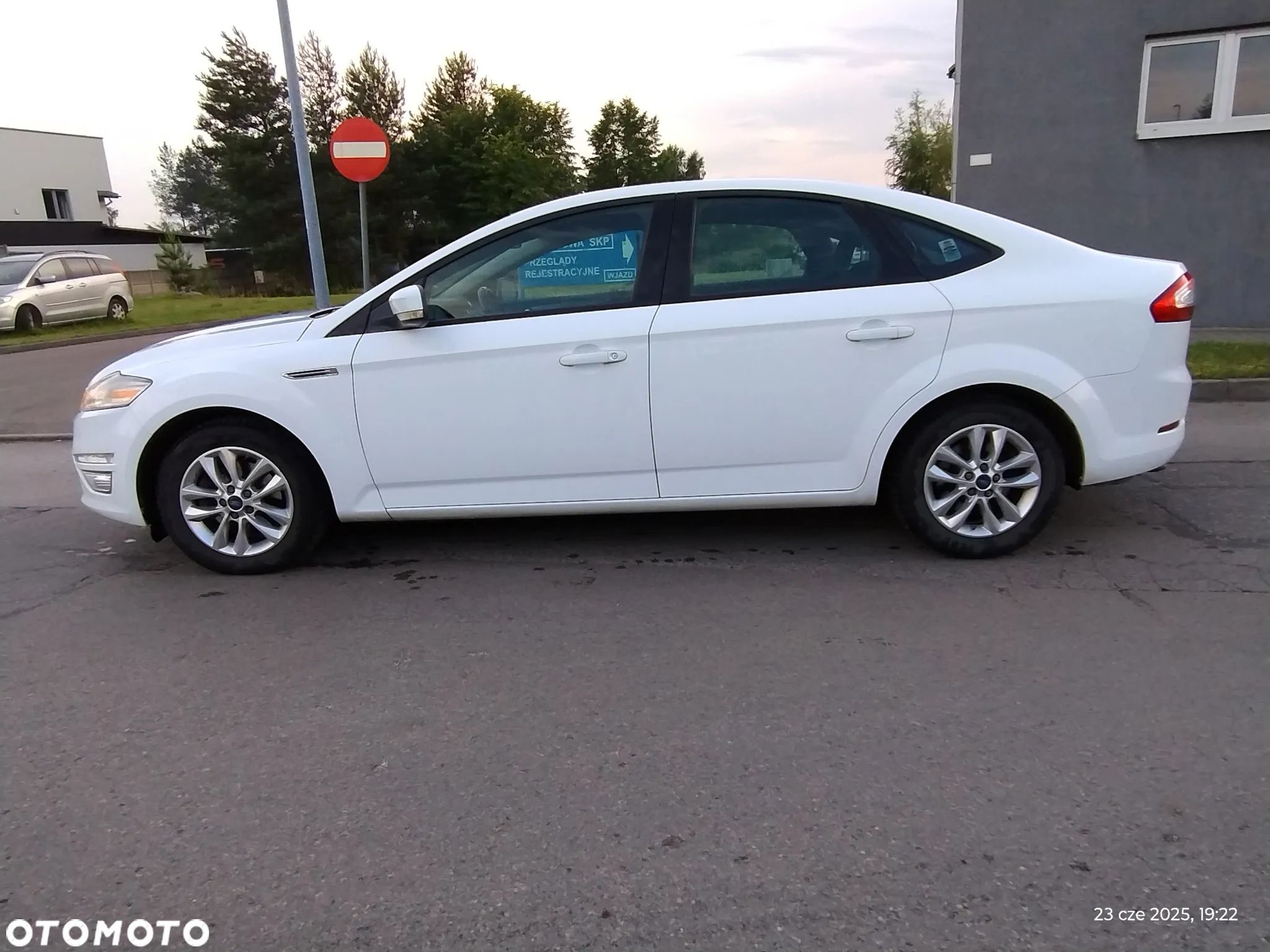Ford Mondeo - 1