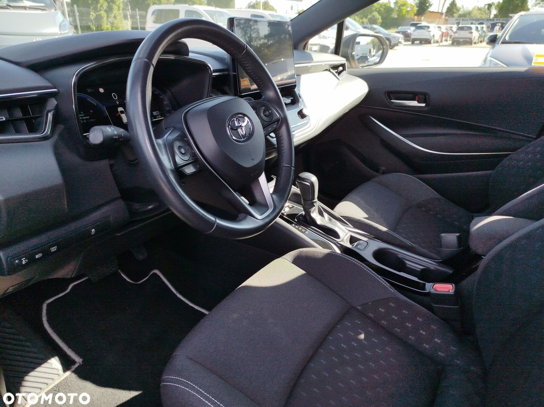 Toyota Corolla - 10