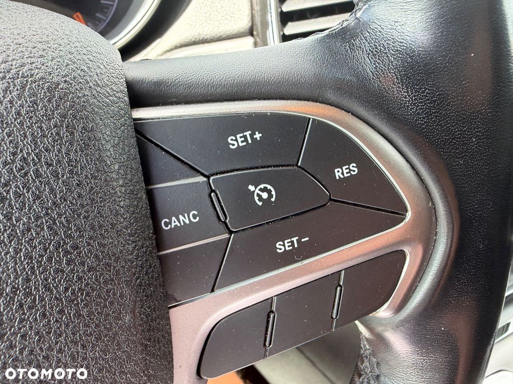 Jeep Grand Cherokee 3.6 V6 Limited - 24