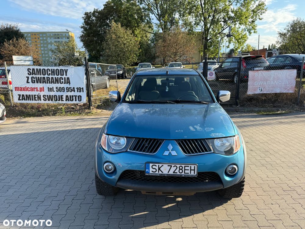 Mitsubishi L200 2.5 DID Intense + - 10