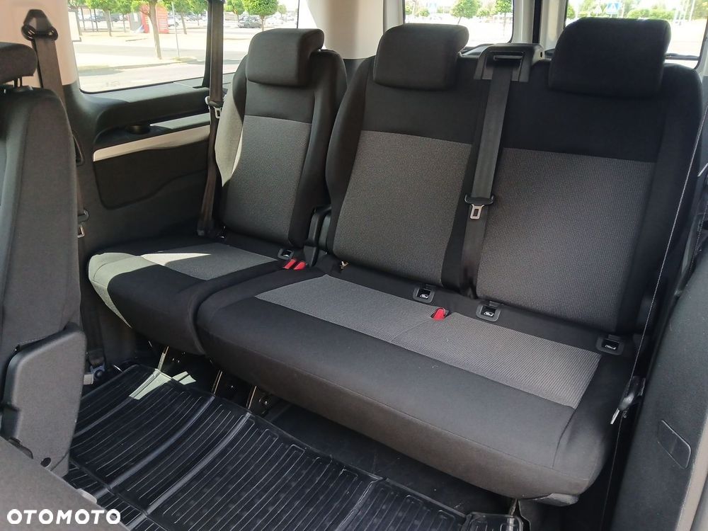 Toyota Proace Verso 2.0 D4-D Long Business - 19