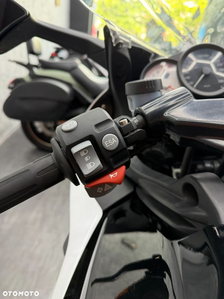 BMW K - 33