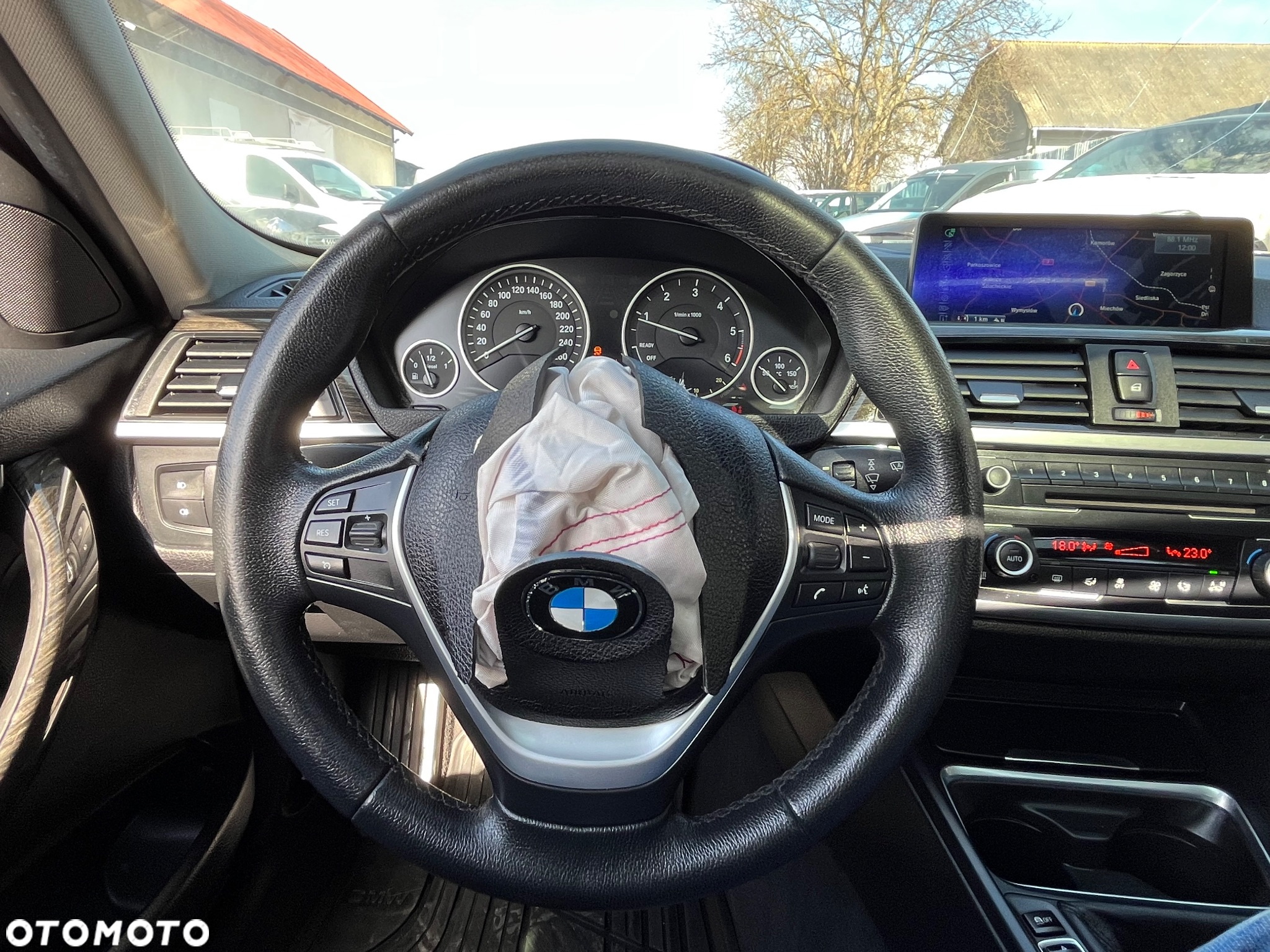BMW Seria 3 318d xDrive Sport Line - 18