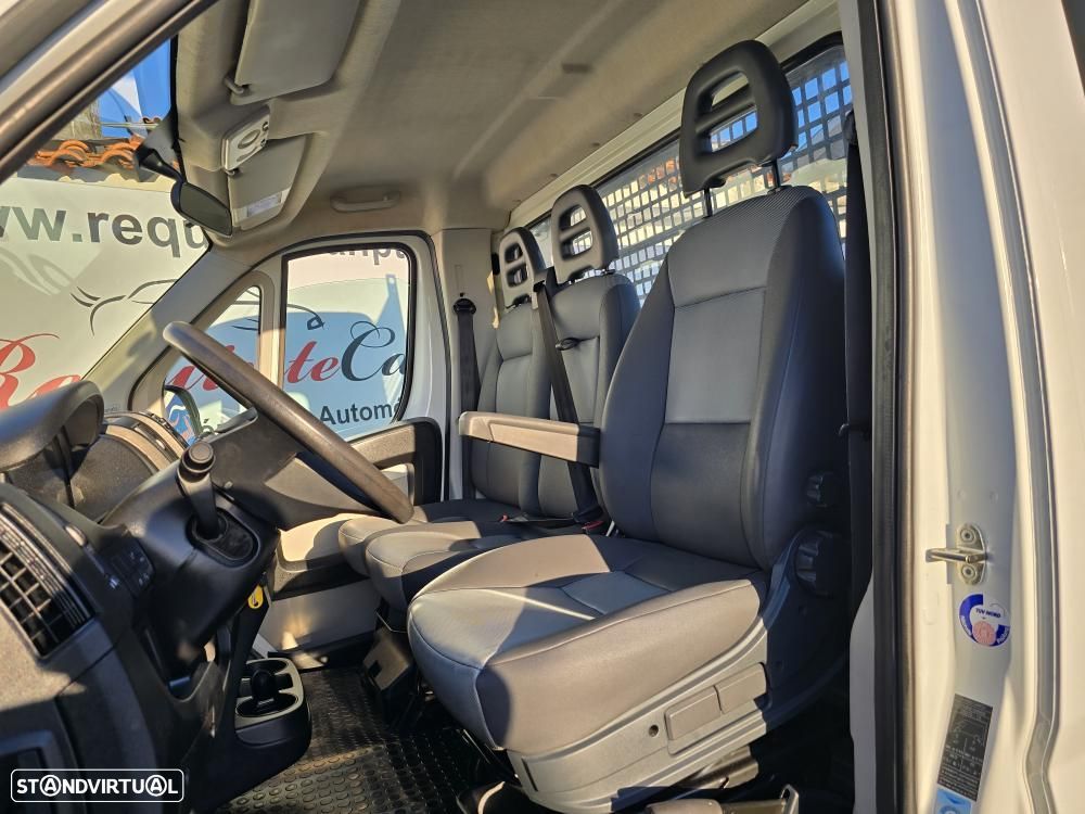 Peugeot Boxer 2.0 BlueHDi Caixa Aberta 3Lug. - 11