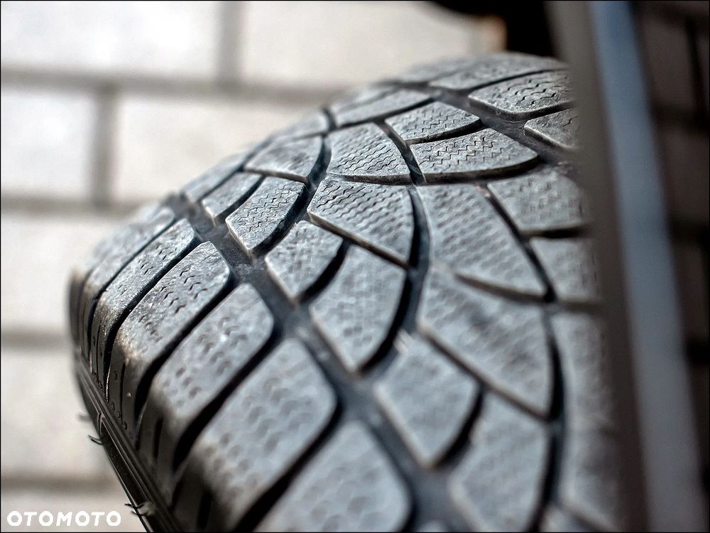 Volkswagen Tiguan - 17