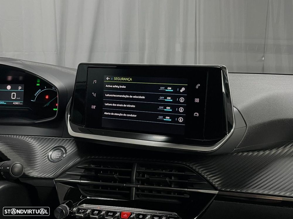 Peugeot e-208 51 kWh Allure - 19