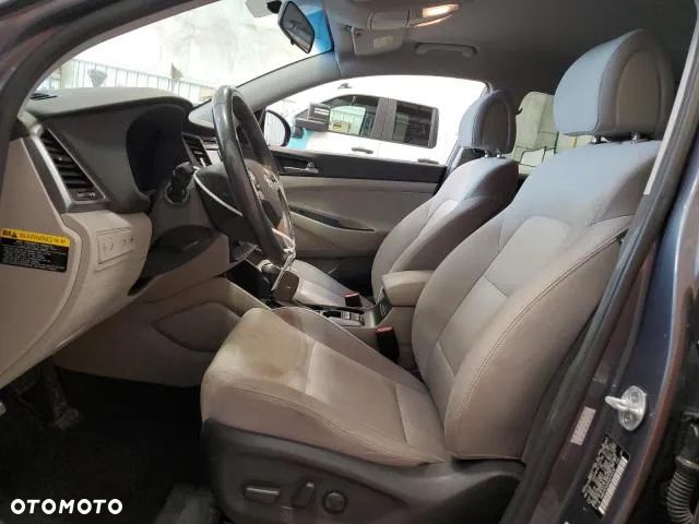 Hyundai Tucson - 7