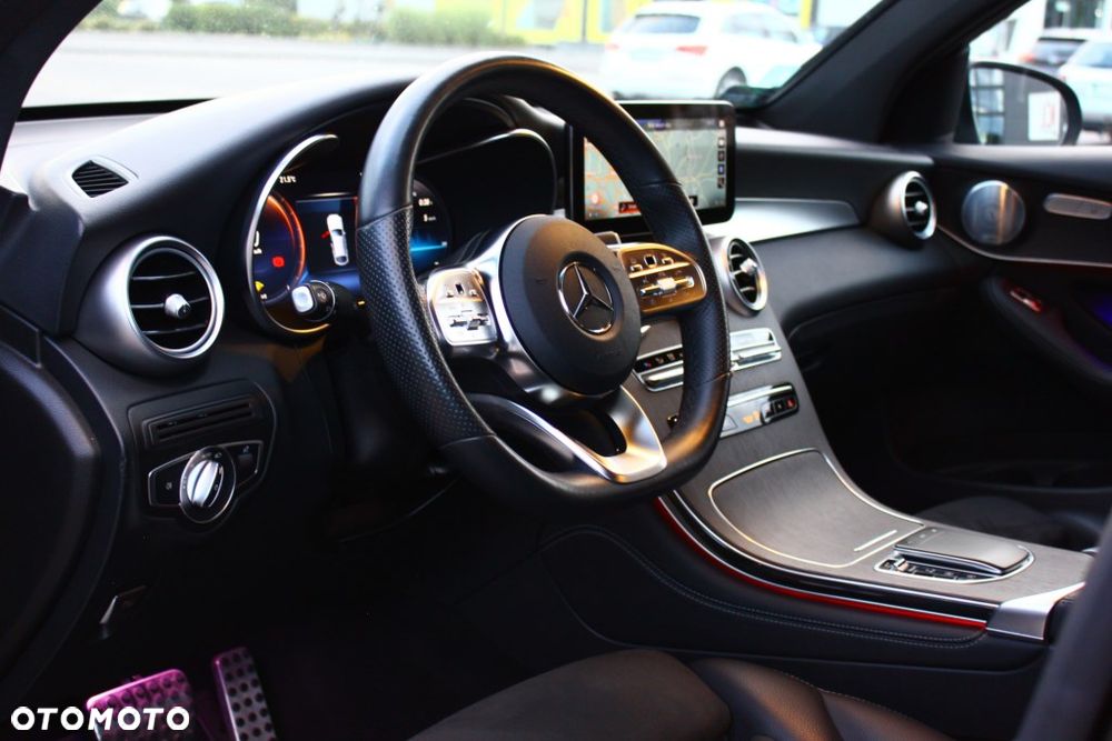 Mercedes-Benz GLC 400 d 4-Matic - 23
