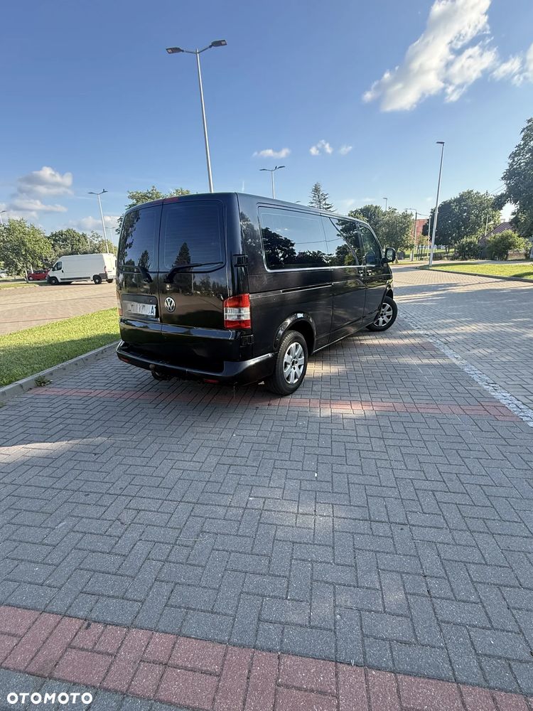 Volkswagen Caravelle - 6