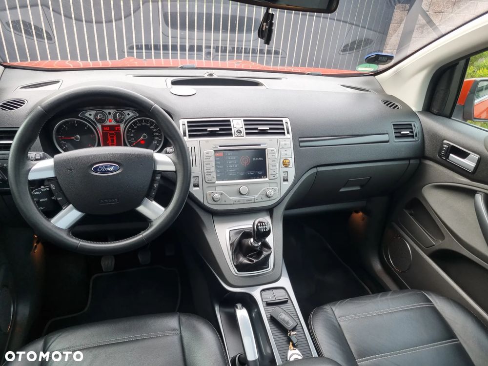 Ford Kuga 2.0 TDCi 4WD Titanium - 16