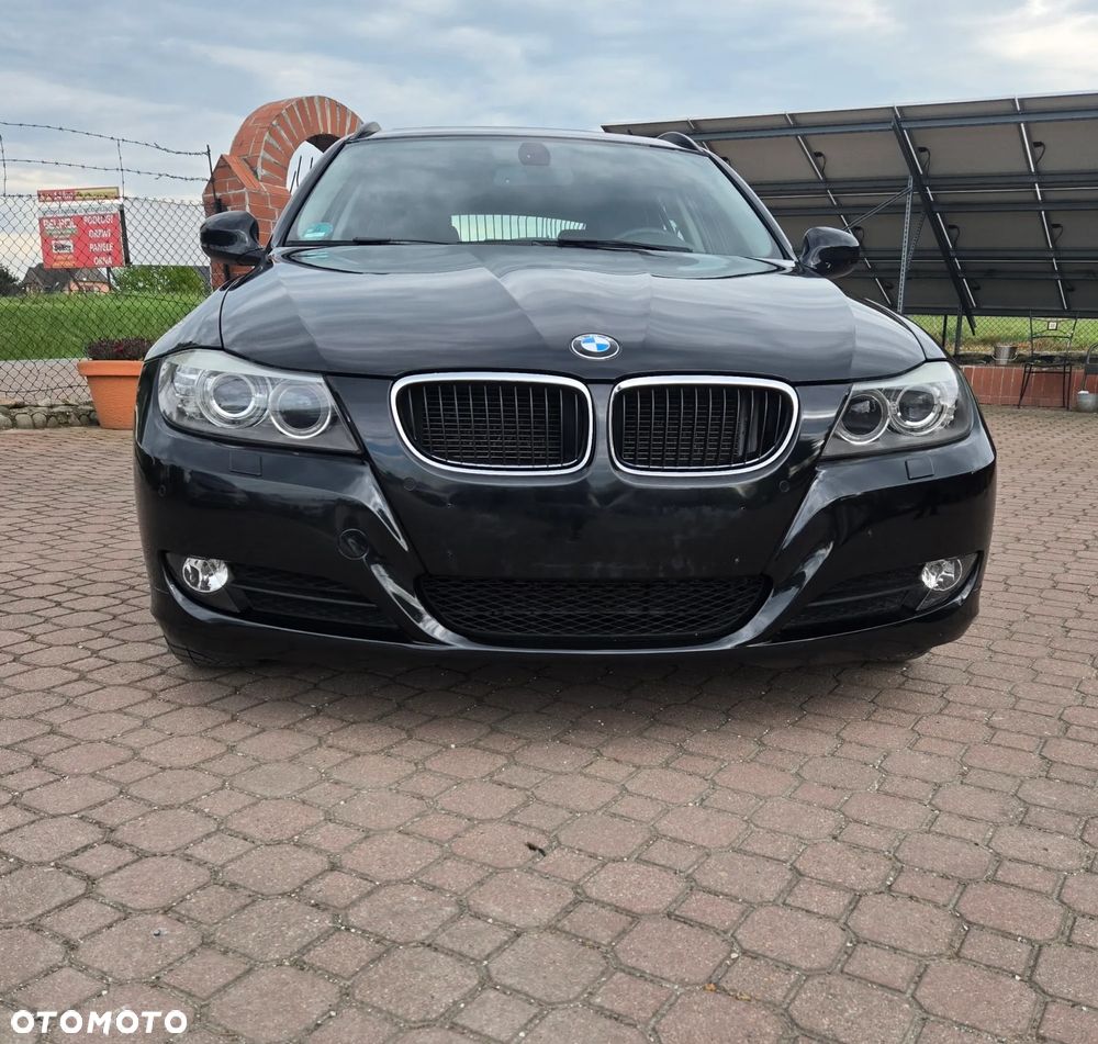 BMW Seria 3 318i Edition Exclusive - 2