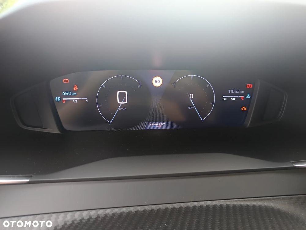Peugeot 2008 PureTech 100 Allure S&S BVM6 - 6
