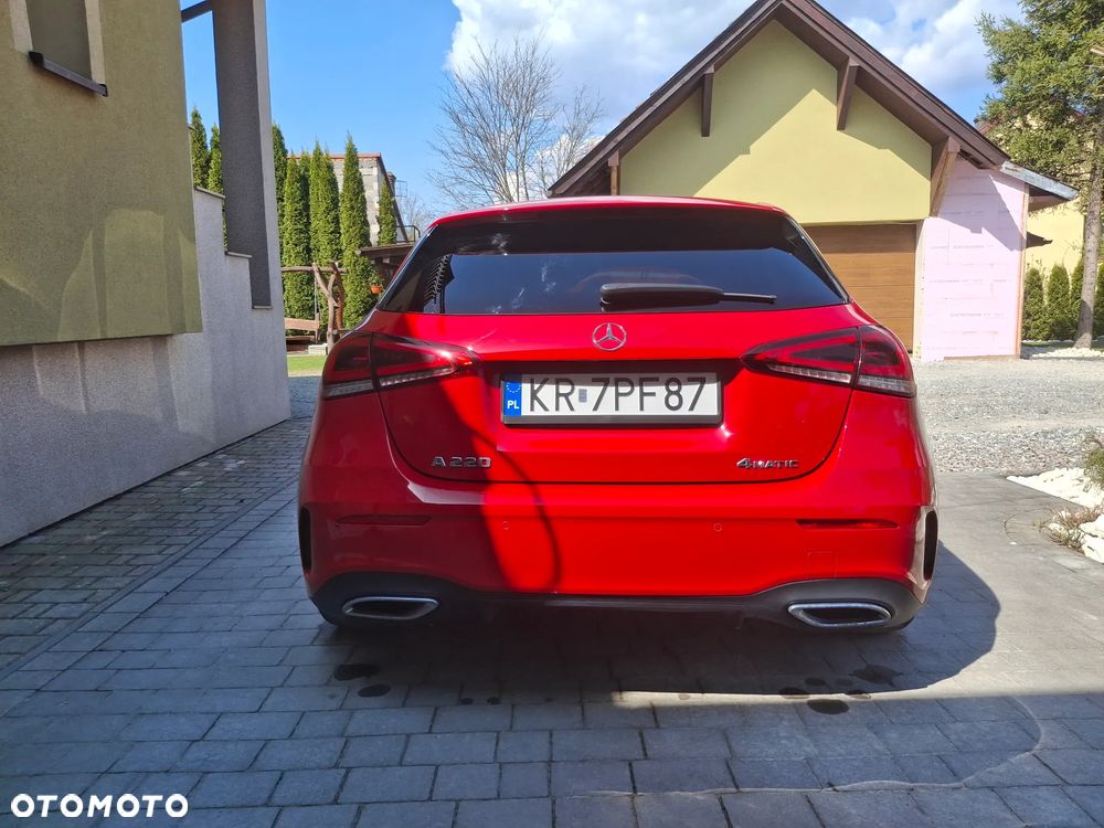 Mercedes-Benz Klasa A 220 4-Matic AMG Line 7G-DCT - 3