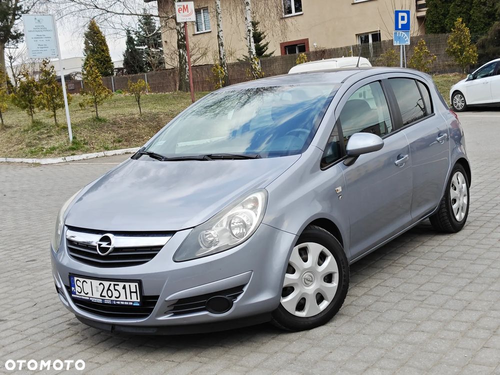 Opel Corsa 1.2 16V Cosmo - 1