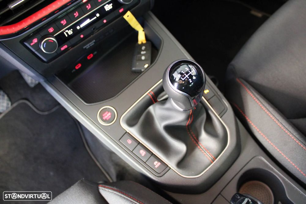 SEAT Ibiza 1.0 TSI FR - 13