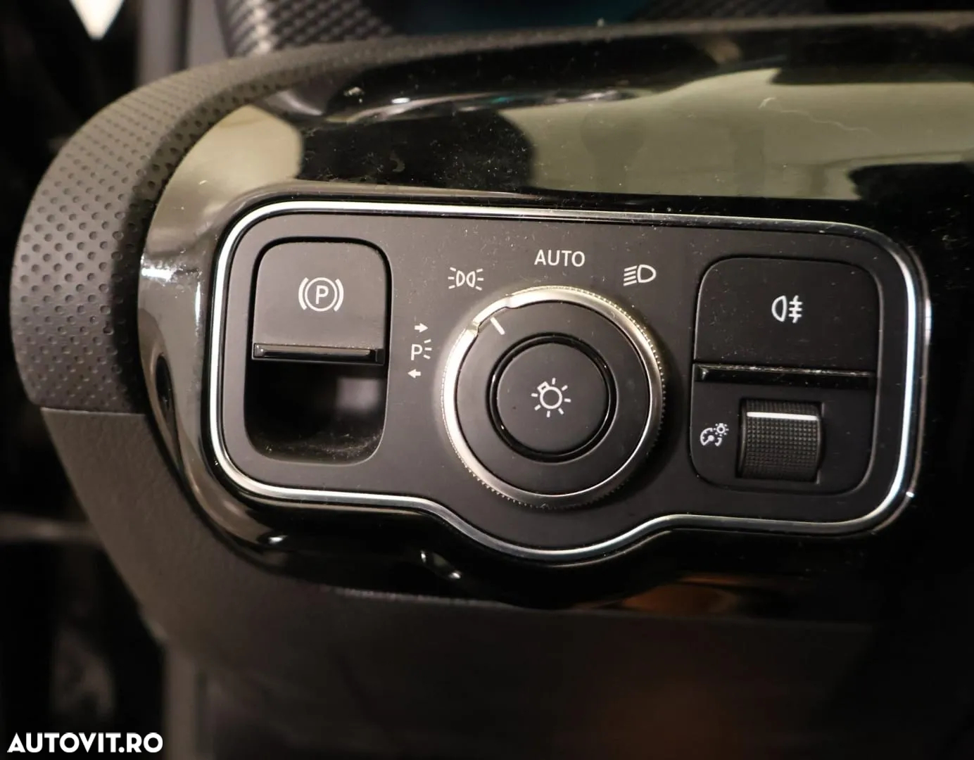 Mercedes-Benz A 250 e 8G-DCT Progressive - 13