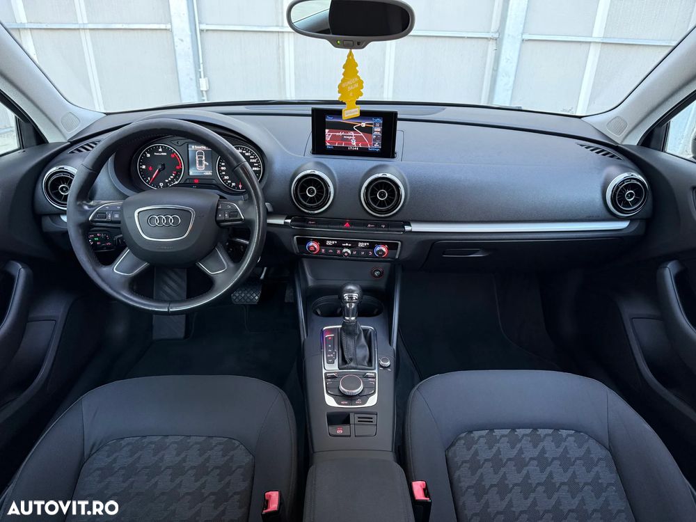 Audi A3 1.6 TDI Ambiente - 18