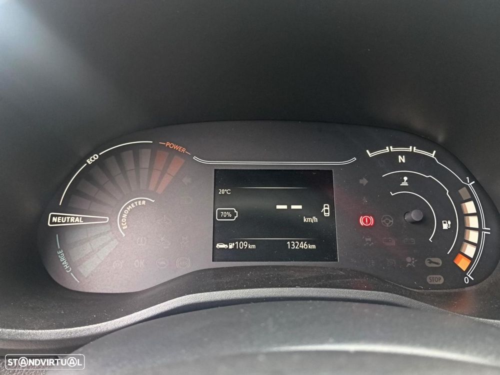 Dacia spring - 17