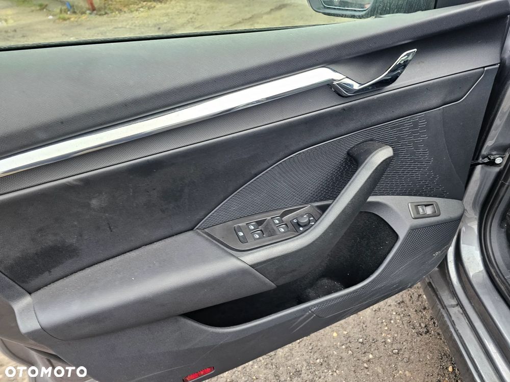 Skoda Octavia 2.0 TDI (Green tec) DSG Style - 20