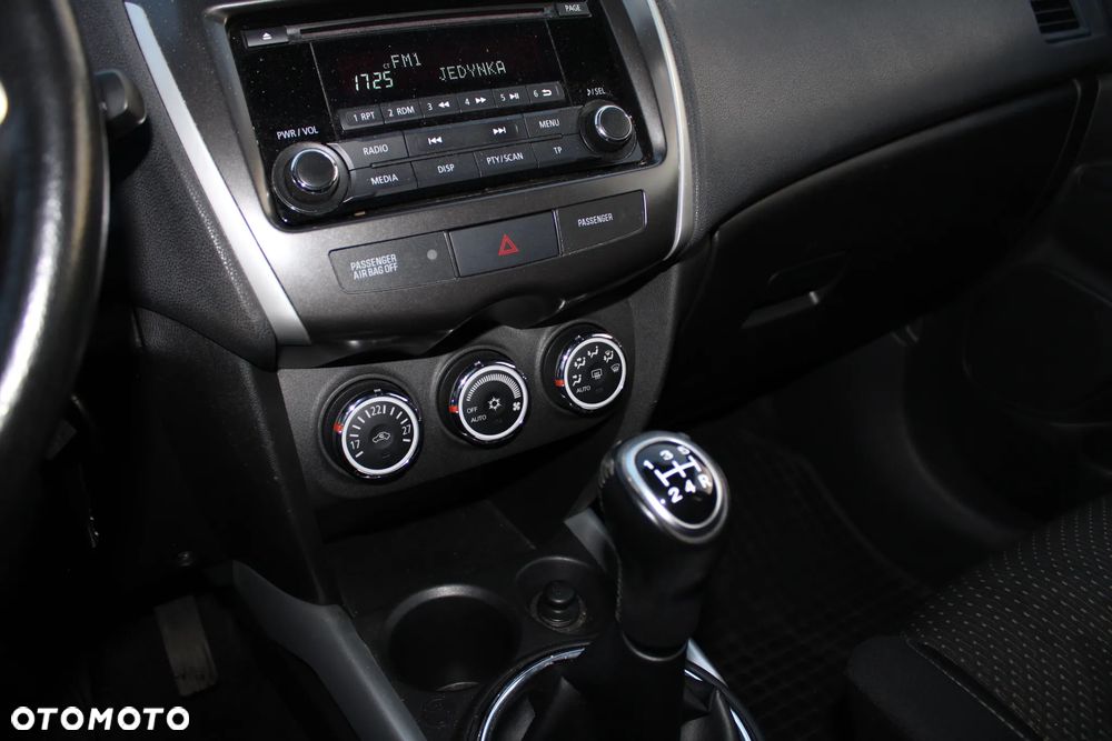 Mitsubishi ASX 1.6 Inform - 18