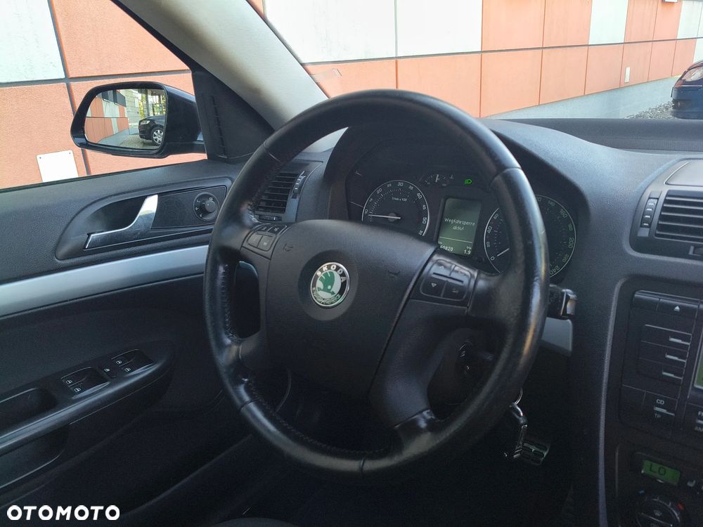 Skoda Octavia 2.0 TDI DPF 4x4 Scout - 12