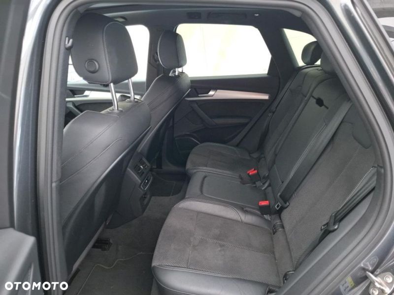 Audi Q5 55 TFSIe quattro S tronic S line business - 10