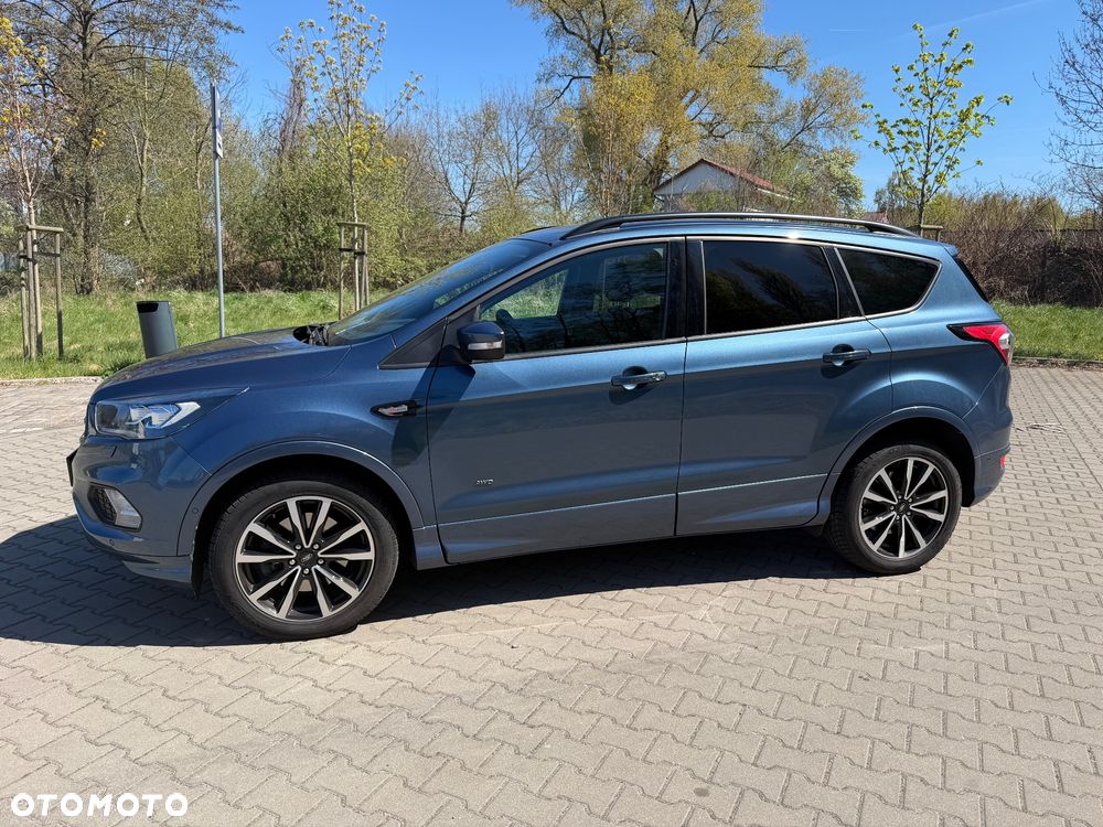 Ford Kuga 2.0 TDCi AWD ST-Line - 3