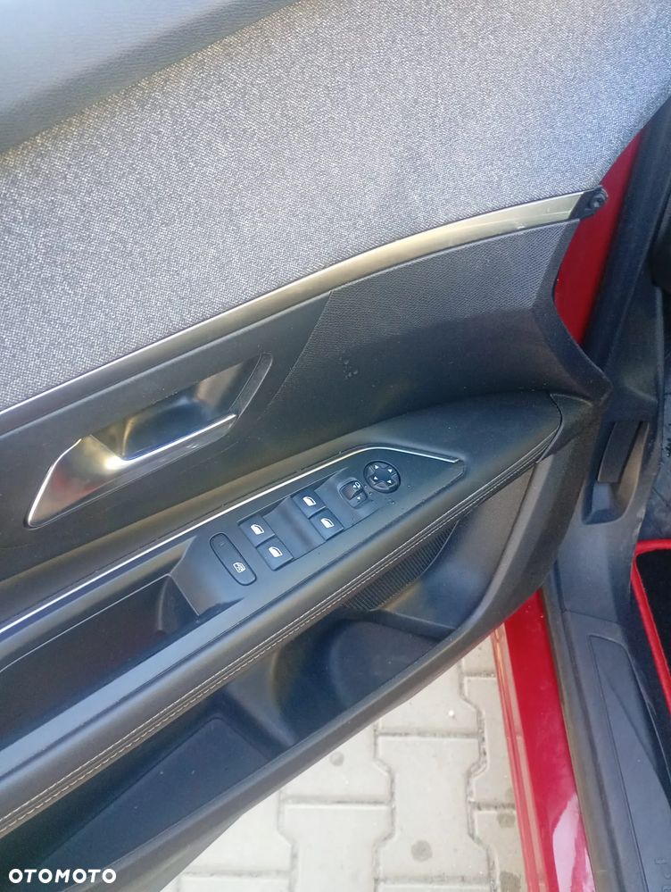 Peugeot 3008 - 12