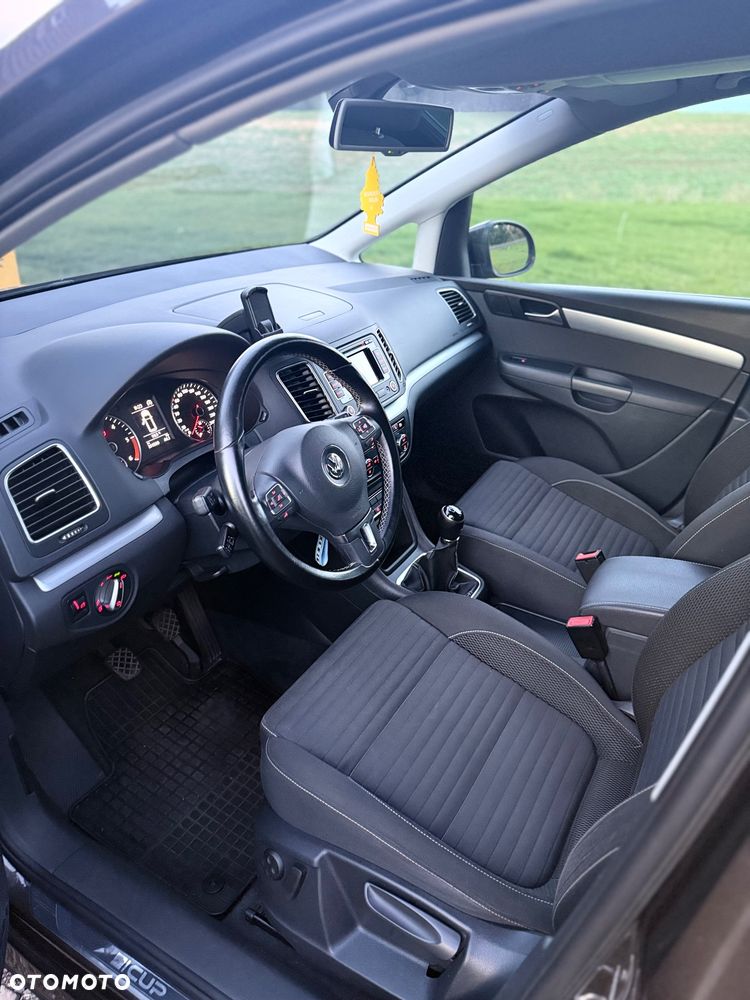 Volkswagen Sharan 2.0 TDI 4MOTION BlueMotion Technology Cup - 13