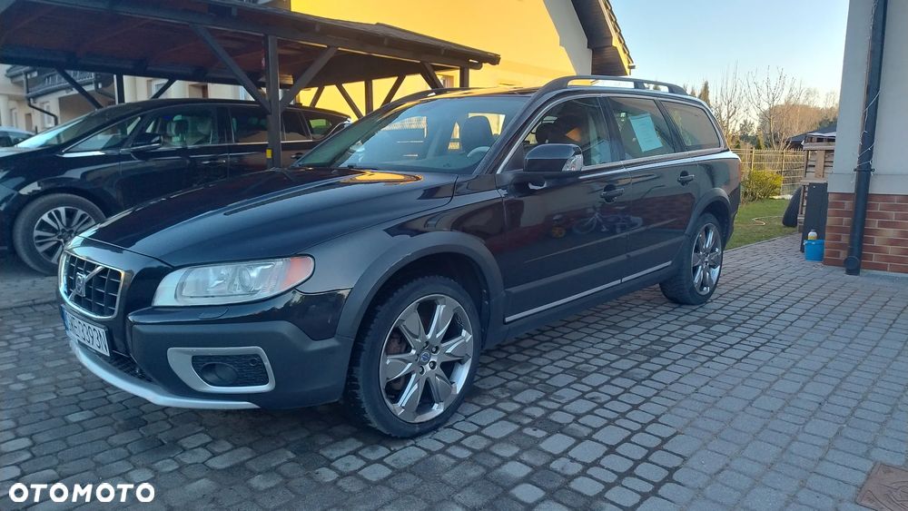 Volvo XC 70 - 8
