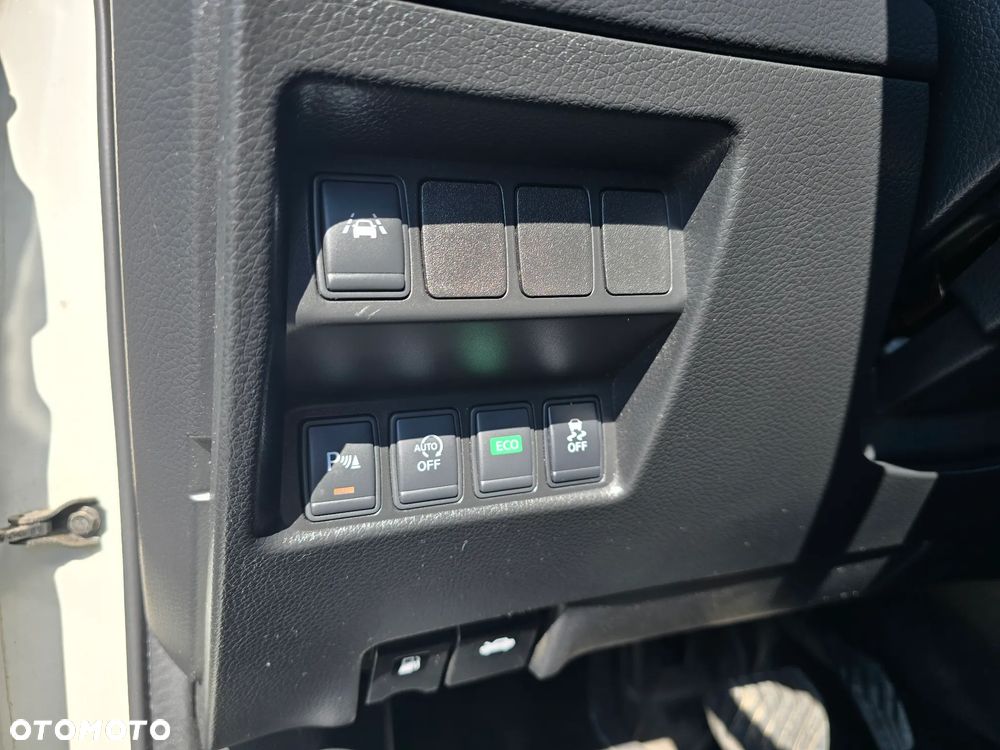 Nissan Qashqai 1.6 DCi N-Connecta Xtronic EU6 - 19