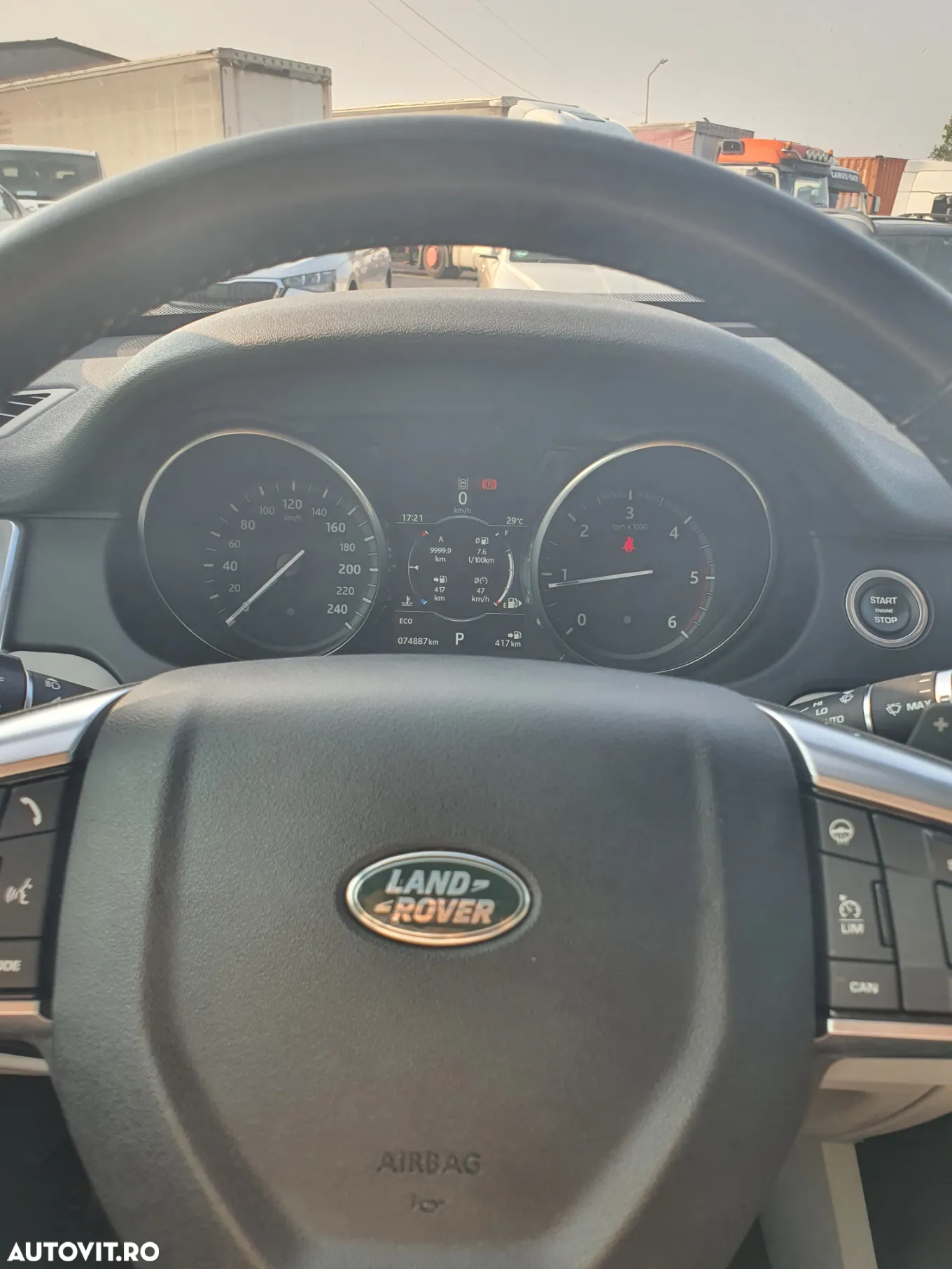 Land Rover Discovery Sport 2.0 l TD4 HSE Luxury Aut. - 3