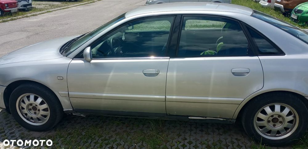 Audi A4 Limousine - 2