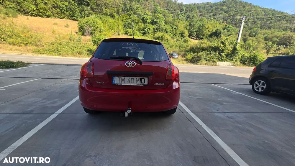 Toyota Auris 2.0 D-4D Luna - 4