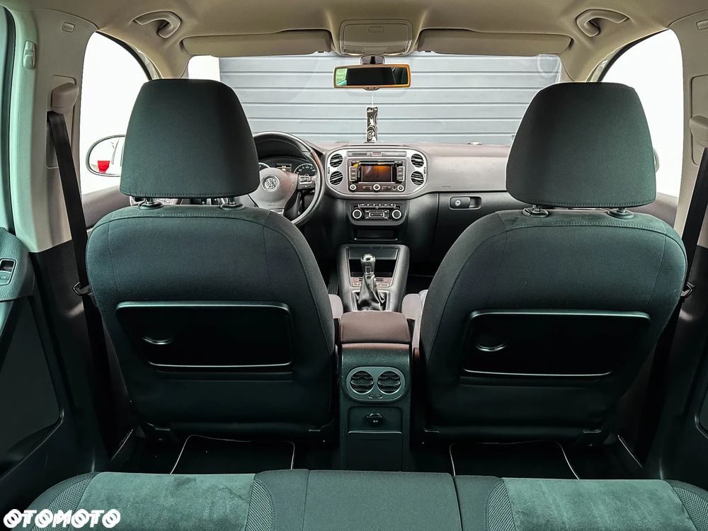Volkswagen Tiguan - 26