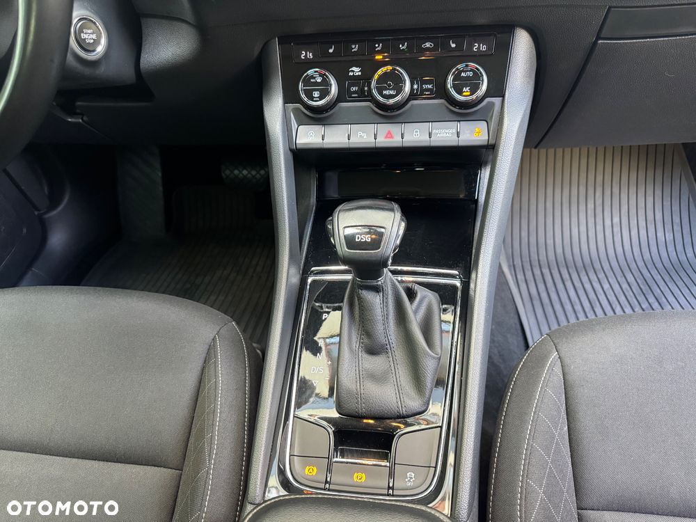 Skoda Karoq 1.5 TSI ACT 4x2 Style DSG - 14