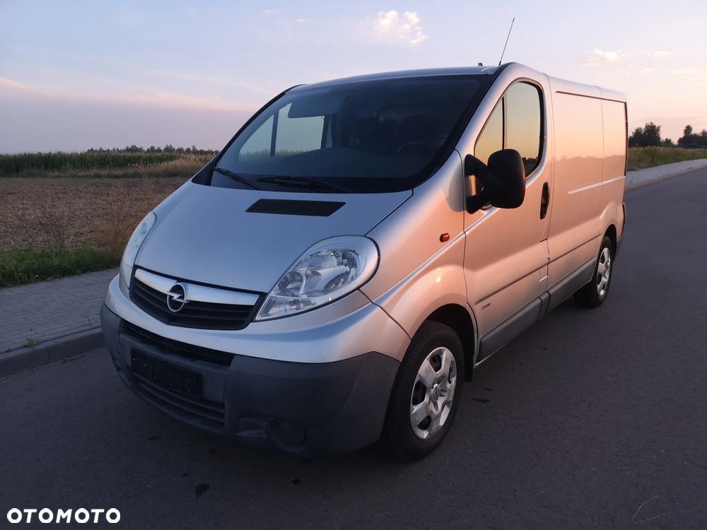 Opel VIVARO - 20