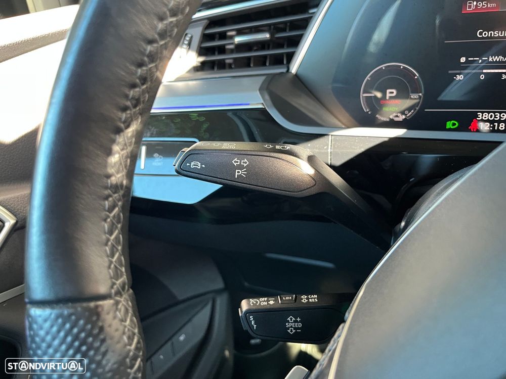 Audi e-tron Sportback 55 quattro S line - 26