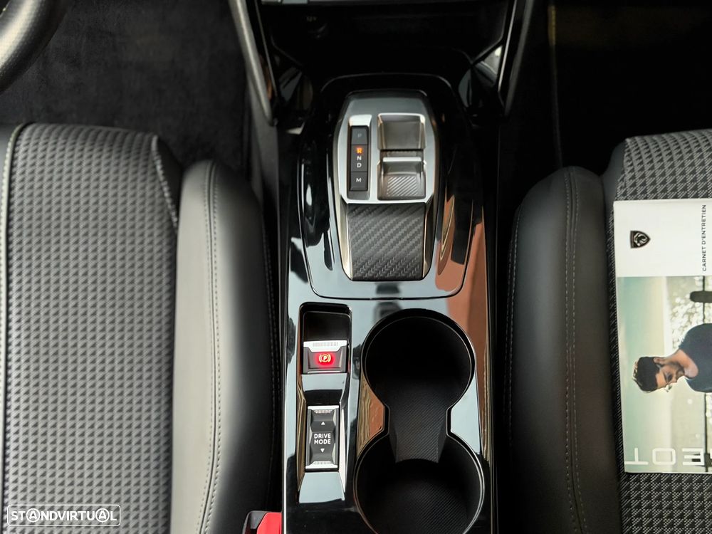 Peugeot 2008 1.2 PureTech GT Pack EAT8 - 14
